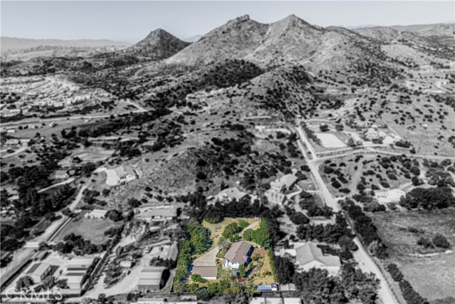 Detail Gallery Image 10 of 60 For 11340 Morgan, Agua Dulce,  CA 91390 - 3 Beds | 2 Baths