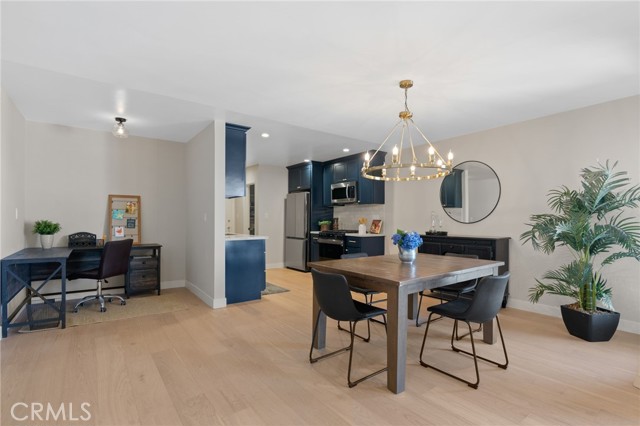 Detail Gallery Image 8 of 26 For 10707 Camarillo St #314,  North Hollywood,  CA 91602 - 2 Beds | 2 Baths