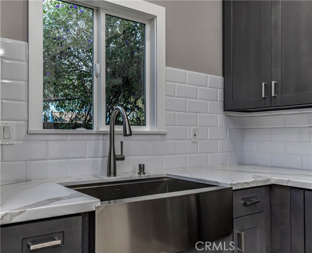 Detail Gallery Image 9 of 22 For 13940 Brightwell Ave, Paramount,  CA 90723 - 2 Beds | 2 Baths