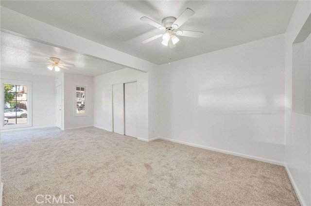 Detail Gallery Image 6 of 17 For 926 Newport Ave #1,  Long Beach,  CA 90804 - 3 Beds | 1 Baths