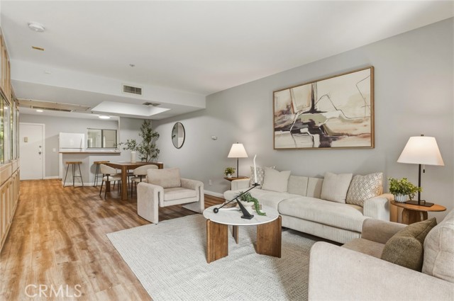 Detail Gallery Image 4 of 49 For 321 N Orange #104,  Monterey Park,  CA 91755 - 2 Beds | 2 Baths