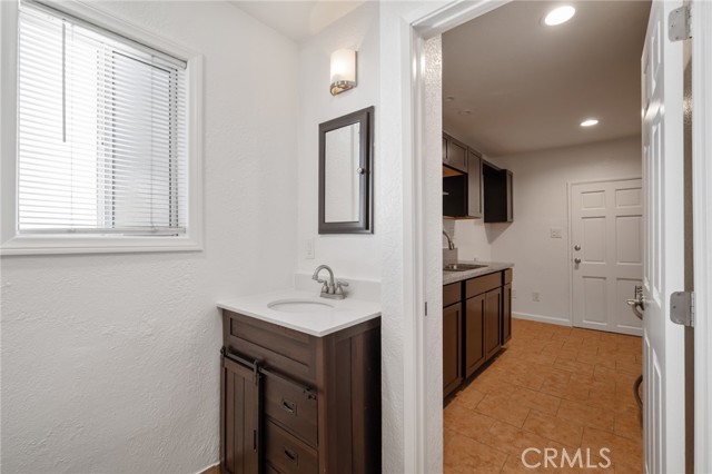 8029 Priscilla Street, Downey CA: https://media.crmls.org/medias/32e2df62-4001-4d46-a09f-477c10ab8946.jpg