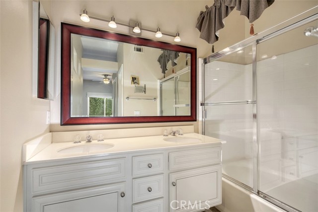 123 Valley View Terrace, Mission Viejo CA: https://media.crmls.org/medias/32e31eea-846f-42c2-b4d2-acd051382142.jpg