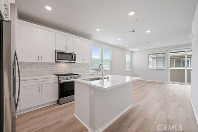 1553 Stratus Drive, Pomona CA: https://media.crmls.org/medias/32e49fef-adbe-424d-9aa0-e02c1babfb5f.jpg