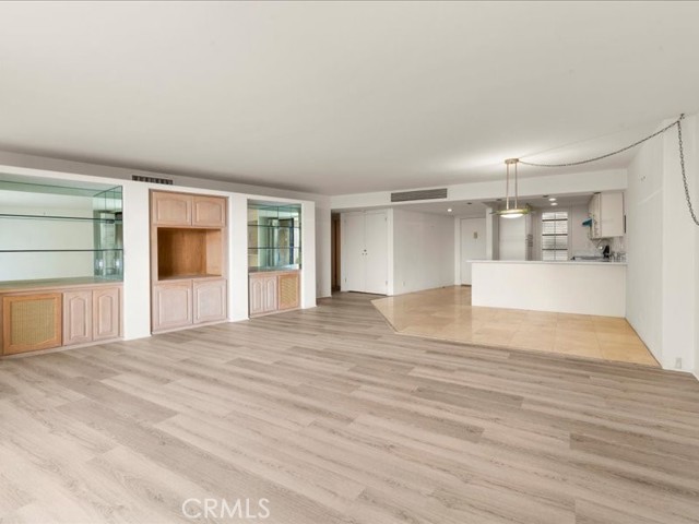 Detail Gallery Image 10 of 29 For 4314 Marina City Drive #116,  Marina Del Rey,  CA 90290 - 3 Beds | 2 Baths