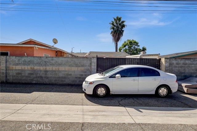 919 E La Verne Avenue, Pomona, California 91767, 3 Bedrooms Bedrooms, ,2 BathroomsBathrooms,Residential,For Sale,919 E La Verne Avenue,CROC24186593