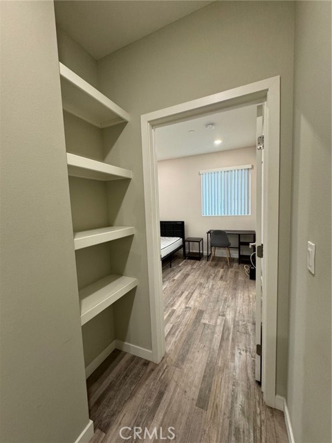 Detail Gallery Image 21 of 32 For 621 1/2 N Normandie Ave, Los Angeles,  CA 90004 - 4 Beds | 4 Baths