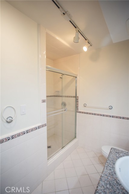 Detail Gallery Image 41 of 52 For 15248 Dickens St #105,  Sherman Oaks,  CA 91403 - 2 Beds | 2 Baths