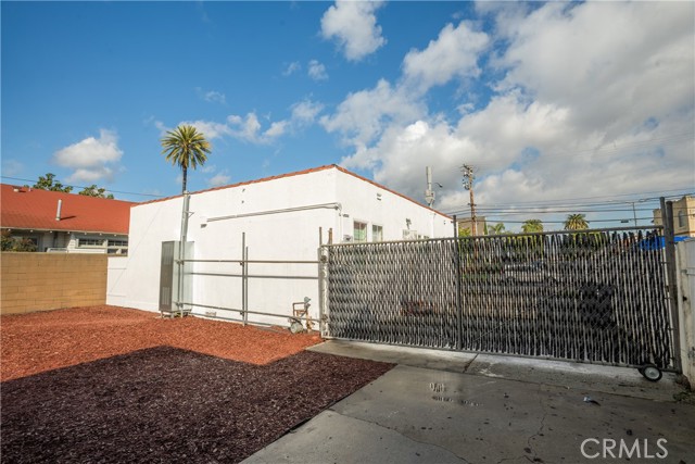 Image 3 for 1040 E 10Th St, Long Beach, CA 90813