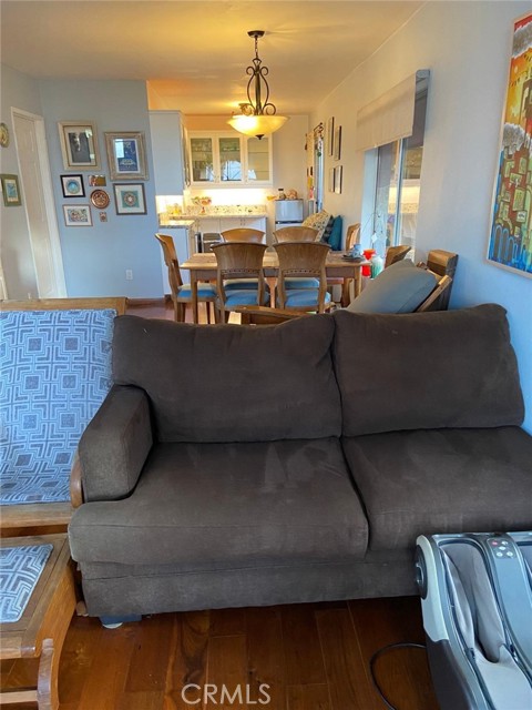 Detail Gallery Image 10 of 44 For 612 Alta Vista, Glendale,  CA 91205 - 3 Beds | 2/1 Baths