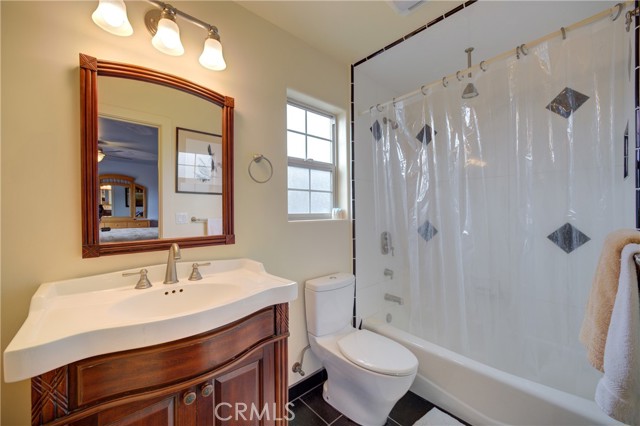 689 Woodland Drive, Arroyo Grande CA: https://media.crmls.org/medias/32e684c3-ff62-4d60-9954-0f8f46d56a4d.jpg