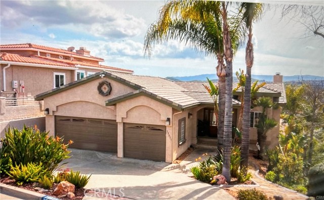28856 Yosemite Place, Canyon Lake CA: https://media.crmls.org/medias/32e6df2c-7f20-4b0b-9b7f-c857229d99bf.jpg