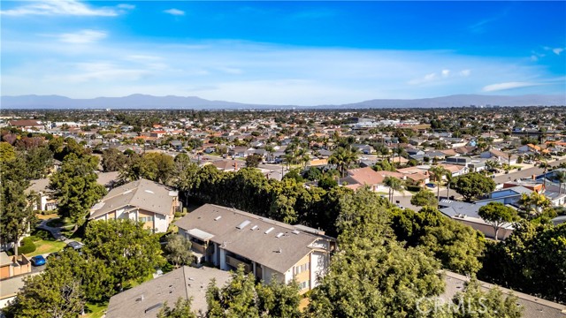 Detail Gallery Image 31 of 39 For 8888 Lauderdale Ct 218d,  Huntington Beach,  CA 92646 - 3 Beds | 2 Baths