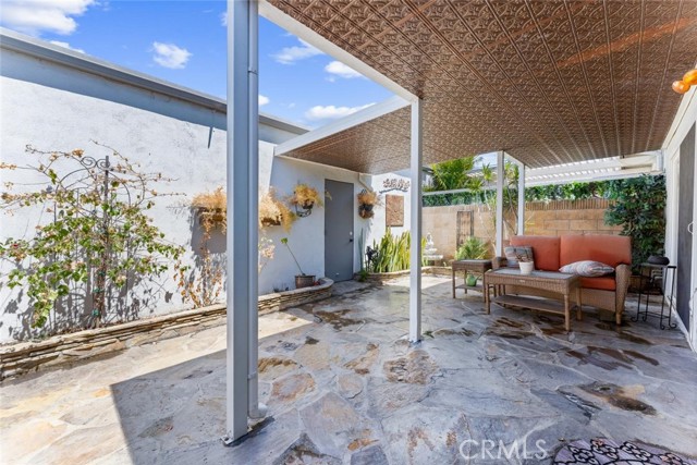 2170 S Euclid Street, Anaheim CA: https://media.crmls.org/medias/32e7f65c-843d-4b73-8608-95305f8d9e97.jpg