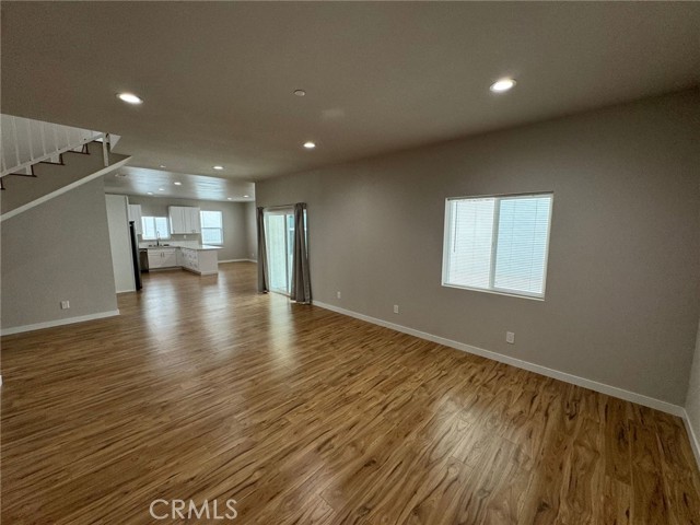 MLS #IV25225414 image #5