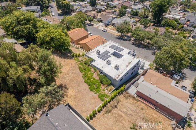 Detail Gallery Image 27 of 33 For 3682 Harriman Ave #2,  El Sereno,  CA 90032 - 3 Beds | 3/1 Baths