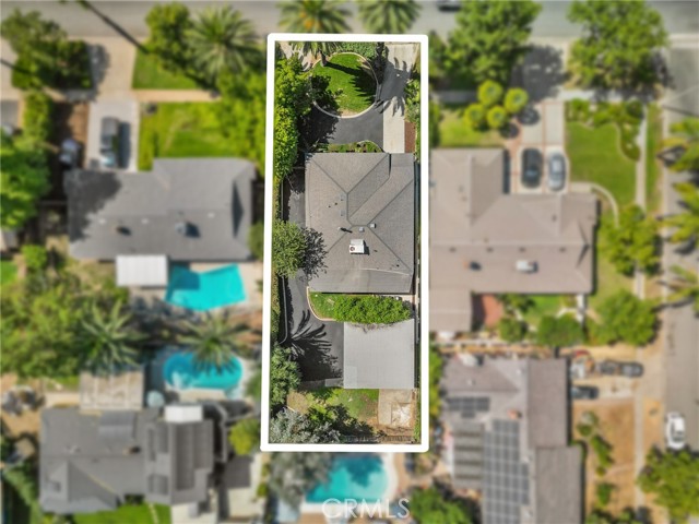 670 E Palm Avenue, Redlands CA: https://media.crmls.org/medias/32e92715-e3df-4569-88b0-85c629e7690f.jpg
