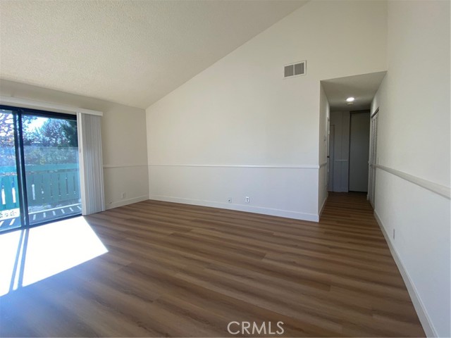 Detail Gallery Image 1 of 13 For 20527 S Vermont Ave #4,  Torrance,  CA 90502 - 2 Beds | 2 Baths