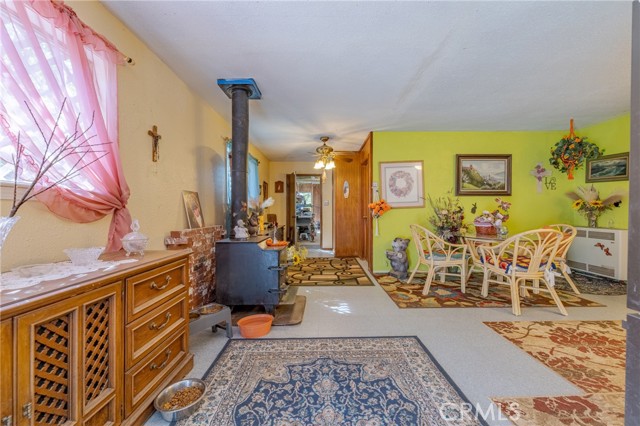 Detail Gallery Image 12 of 60 For 10038 Holtzel, Coulterville,  CA 95311 - 4 Beds | 3 Baths