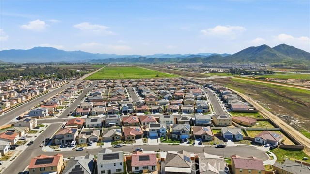Detail Gallery Image 43 of 43 For 29168 Cahill Ct, Winchester,  CA 92596 - 5 Beds | 2/1 Baths