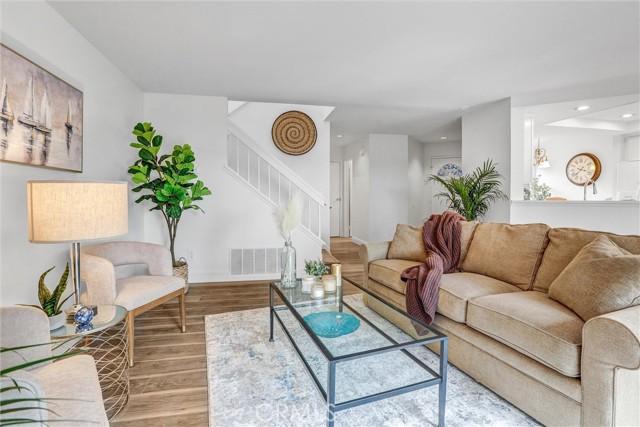 16096 Caminito Tomas, San Diego CA: https://media.crmls.org/medias/32eb0d10-6754-4fd1-8aa0-b8516ed09356.jpg