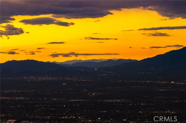 Detail Gallery Image 33 of 41 For 261 Zenith, La Puente,  CA 91744 - 3 Beds | 2 Baths