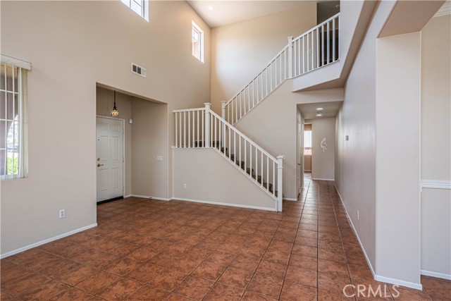 Image 4 of 48 For 35602 Driftwood Street