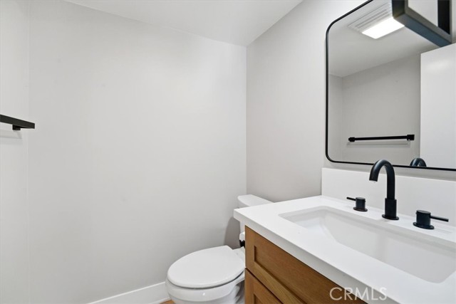 Detail Gallery Image 21 of 59 For 1613 Darcy Ave, Simi Valley,  CA 93065 - 4 Beds | 2/1 Baths