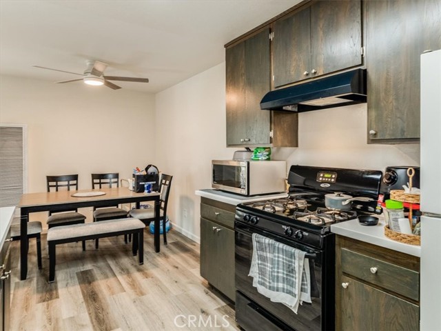 Detail Gallery Image 13 of 28 For 3450 Santa Maria, Santa Maria,  CA 93455 - 2 Beds | 1/1 Baths