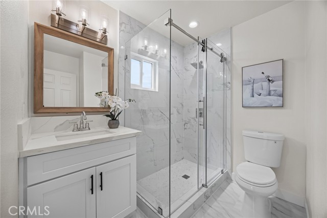 Image 14 of 37 For 2024 Grandridge Ave