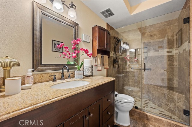 710 W Country Hills W Drive, La Habra CA: https://media.crmls.org/medias/32ee3dbe-2f25-47e7-b59f-43d43469b9d6.jpg