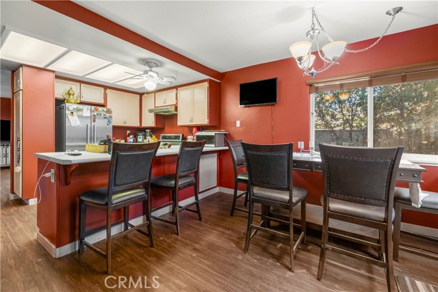 14456 Foothill Boulevard, 40 photo 6
