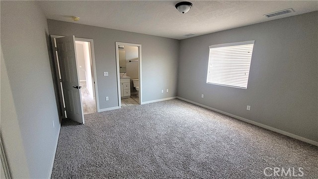21109 Sioux Road, Apple Valley CA: https://media.crmls.org/medias/32ef3750-9e6d-4997-9939-5c37f2a04326.jpg