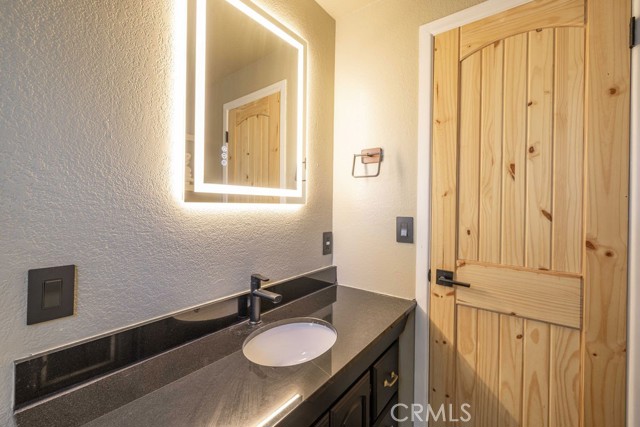 Detail Gallery Image 15 of 27 For 279 Los Angeles Ave, Sugarloaf,  CA 92386 - 2 Beds | 1/1 Baths