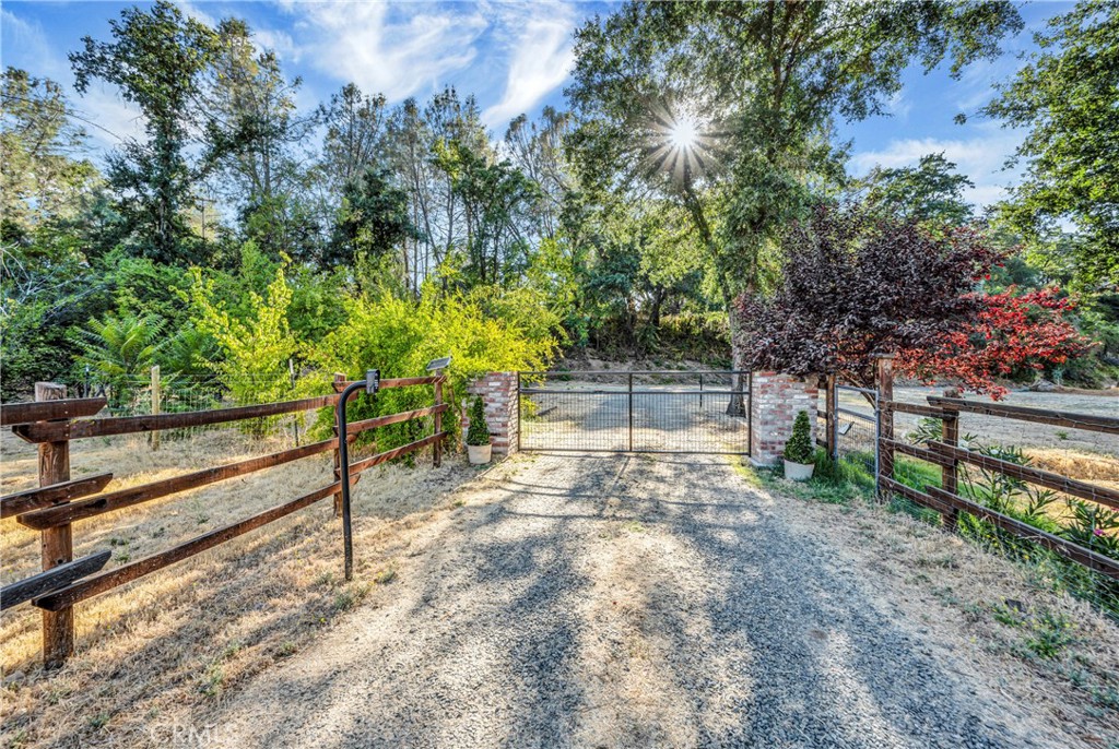 5385 Sabin Road