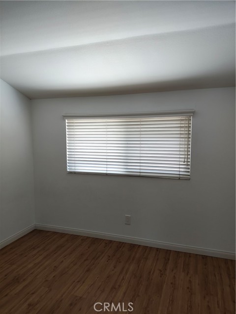 19325 Tomlee Avenue, Torrance CA: https://media.crmls.org/medias/32f04d9d-8037-4f2f-832e-15eaea65729e.jpg