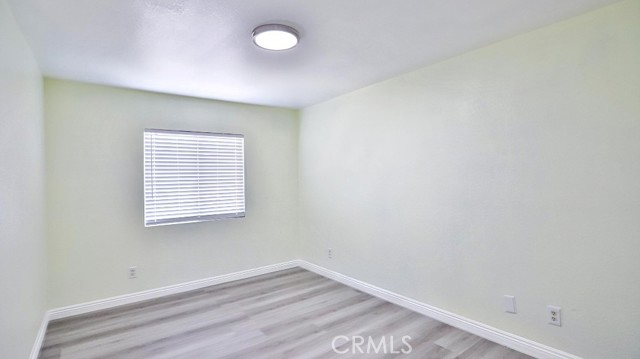 14412 Moon Valley Street, Victorville CA: https://media.crmls.org/medias/32f05ba7-8d8a-49d4-991b-972ff8dbcd72.jpg