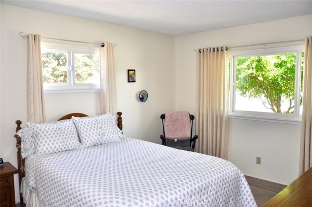 11610 Dodd Street, Yucaipa CA: https://media.crmls.org/medias/32f0e5d2-aa6c-4a2b-ad33-5a24d47381c7.jpg
