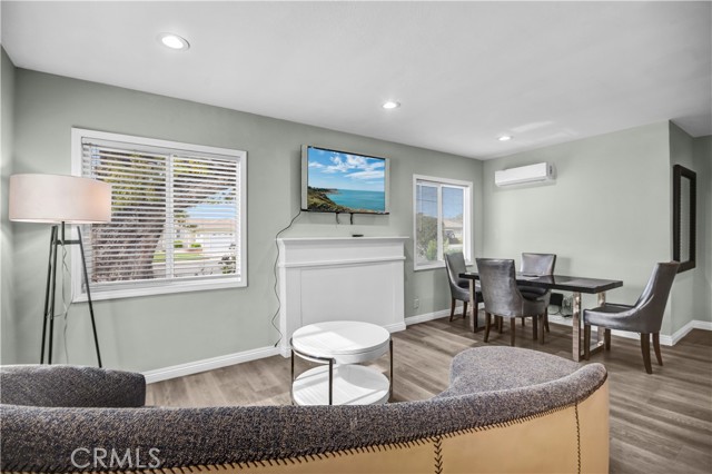 Detail Gallery Image 5 of 32 For 12811 Oaks Avenue, Chino,  CA 91710 - 6 Beds | 3 Baths