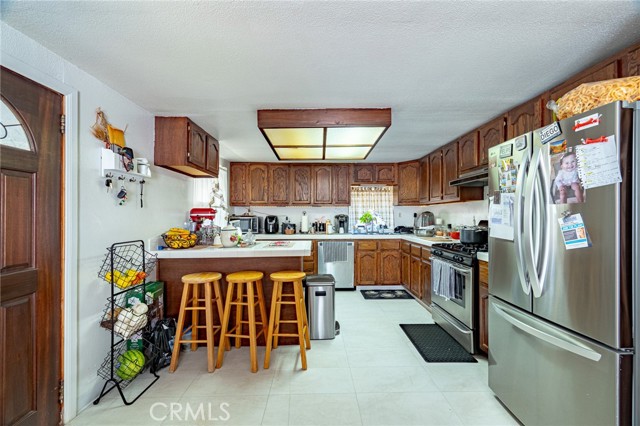 Detail Gallery Image 4 of 28 For 124 S Padre Juan Ave, Ojai,  CA 93023 - 2 Beds | 2 Baths