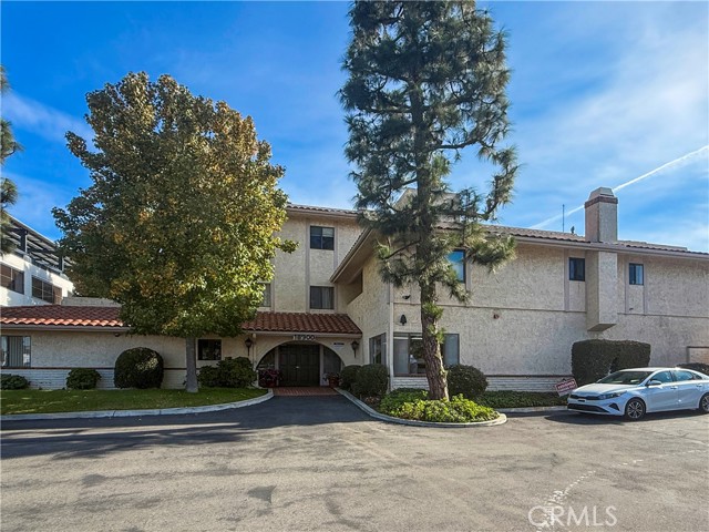 Detail Gallery Image 2 of 24 For 18900 Delaware #43,  Huntington Beach,  CA 92648 - 1 Beds | 1 Baths