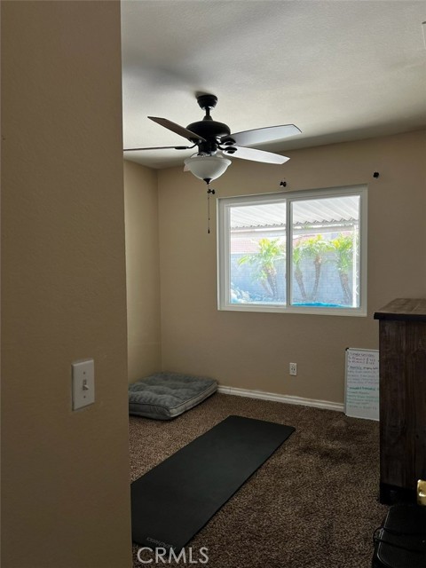 Detail Gallery Image 12 of 26 For 985 Basalt Ct, Hemet,  CA 92543 - 4 Beds | 2 Baths