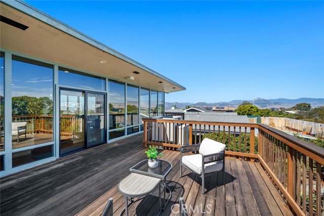 2570 Bay Vista Lane, Los Osos CA: https://media.crmls.org/medias/32f31a02-91a3-4071-8be6-683c163b7951.jpg
