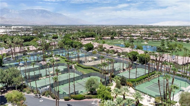 345 Bouquet Canyon Drive, Palm Desert, CA 92211