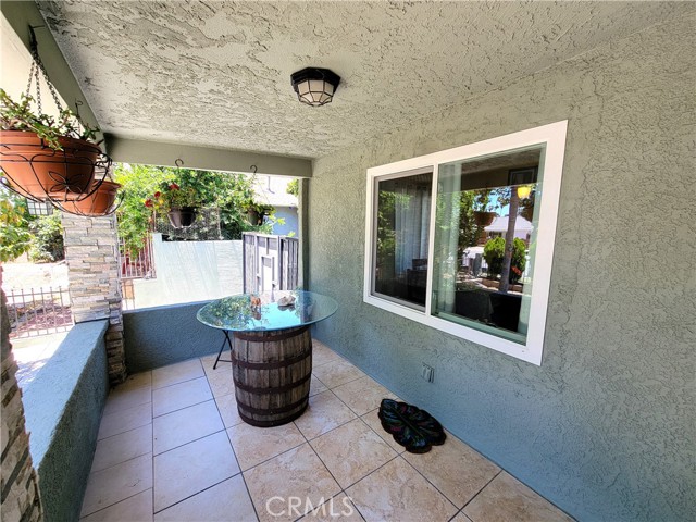 Detail Gallery Image 5 of 24 For 1265 W Mission Bld, Pomona,  CA 91766 - 3 Beds | 2 Baths
