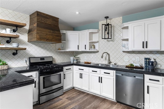 Detail Gallery Image 17 of 46 For 22 Coventry Dr, Oroville,  CA 95966 - 3 Beds | 2 Baths