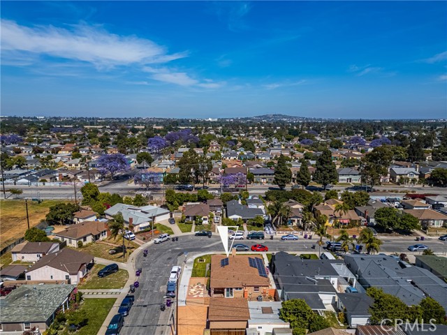 2775 Wetherly Avenue, Long Beach CA: https://media.crmls.org/medias/32f502ce-24fa-4f10-828f-2268061bd06a.jpg