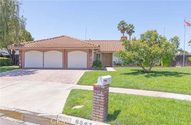 6345 Foster Dr, Riverside, CA 92506