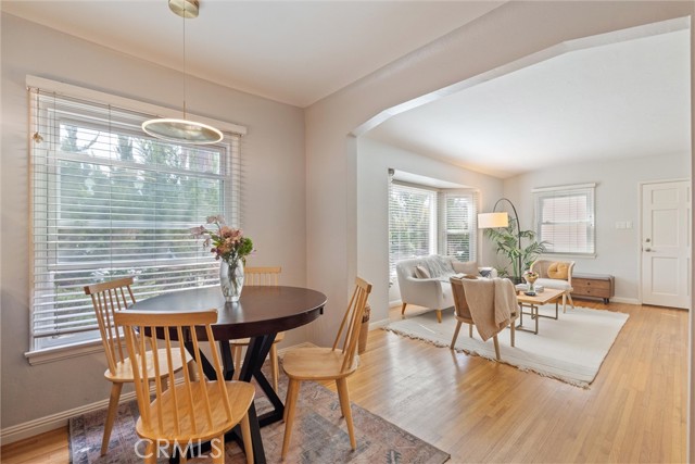 Detail Gallery Image 6 of 23 For 235 Termino Ave #1,  Long Beach,  CA 90803 - 2 Beds | 1 Baths