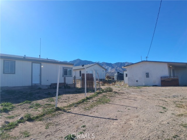 Detail Gallery Image 12 of 14 For 32322 Richard, Lucerne Valley,  CA 92356 - 4 Beds | 2 Baths
